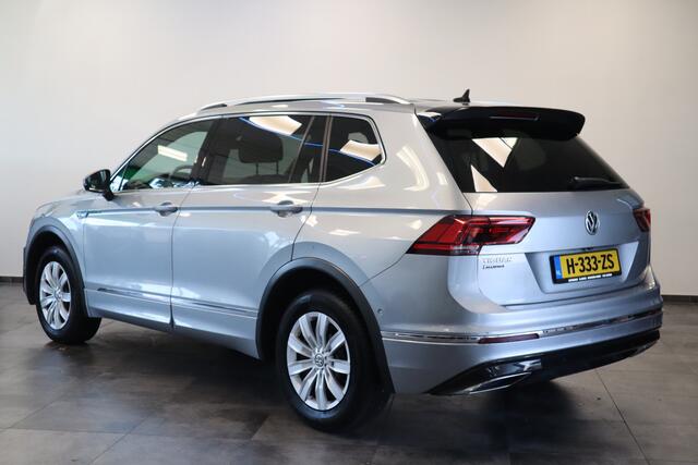 Volkswagen TIGUAN Allspace 1.5 TSI Highline Business R 7p. Panorama Navigatie Parking hulp camera Cruise Control