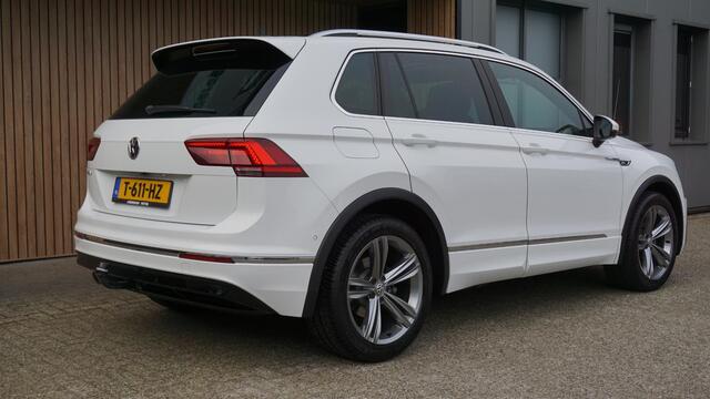 Volkswagen TIGUAN 1.5 TSI 150pk ACT R-Line & Highline Pano.dak Virtual Keyless Trekhaak 19inch LM Adaptive Cruise Navi A-Camera