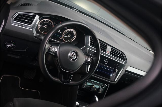 Volkswagen TIGUAN 1.4 TSI ACT Highline Business R | R-Line | Panoramadak | Massage | Stoelverwarming | Camera | Adaptive Cruise Control | Keyless | Apple Carplay | Elektische Achterklep |