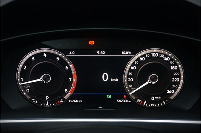 Volkswagen TIGUAN 1.4 TSI ACT Highline Business R | R-Line | Panoramadak | Massage | Stoelverwarming | Camera | Adaptive Cruise Control | Keyless | Apple Carplay | Elektische Achterklep |