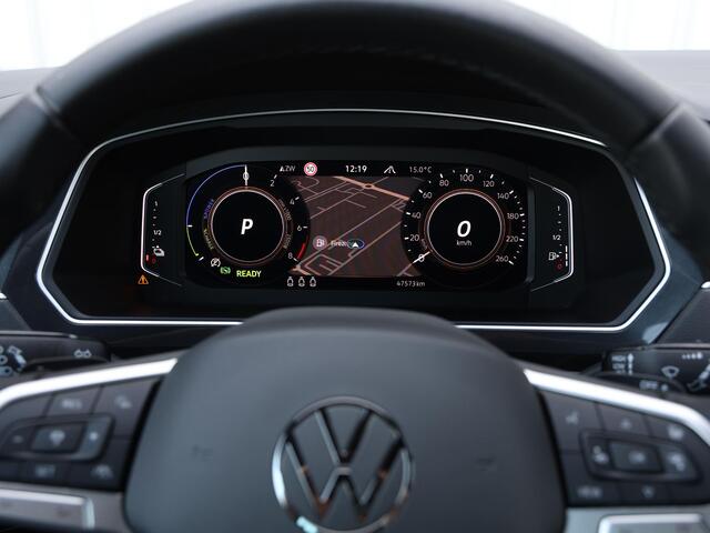 Volkswagen TIGUAN 1.4 TSI 245pk DSG eHybrid Elegance | LED Matrix| Navigatie Pro | 360 Camera | Blind spot | Stoel & Stuurverwarming |