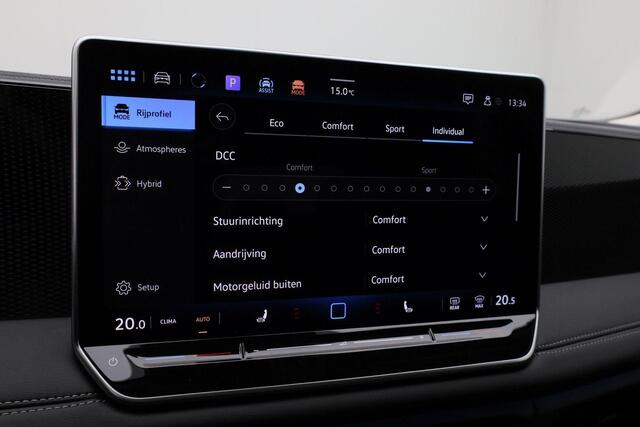 Volkswagen TIGUAN 1.5 eHybrid 204 pk DSG Life Edition | Adaptief onderstel | Stuur-/stoelverwarming | Achteruitrijcamera | Adaptive Cruise | Keyless Entry