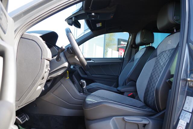 Volkswagen TIGUAN 1.4 TSI eHybrid 245 PK R-Line BNS+ PHEV, Trekhaak, Black Pack, Carplay, Sruutverwarming
