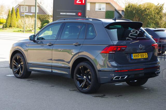 Volkswagen TIGUAN 1.4 TSI eHybrid 245 PK R-Line BNS+ PHEV, Trekhaak, Black Pack, Carplay, Sruutverwarming