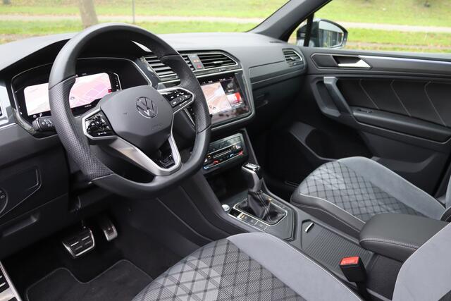 Volkswagen TIGUAN 1.4 TSI eHybrid R-Line Black Style Pano/IQ.Light/360Camera/Keyless/DCC/Discover Pro/20"Suzuka/Trekhaak wegkl.