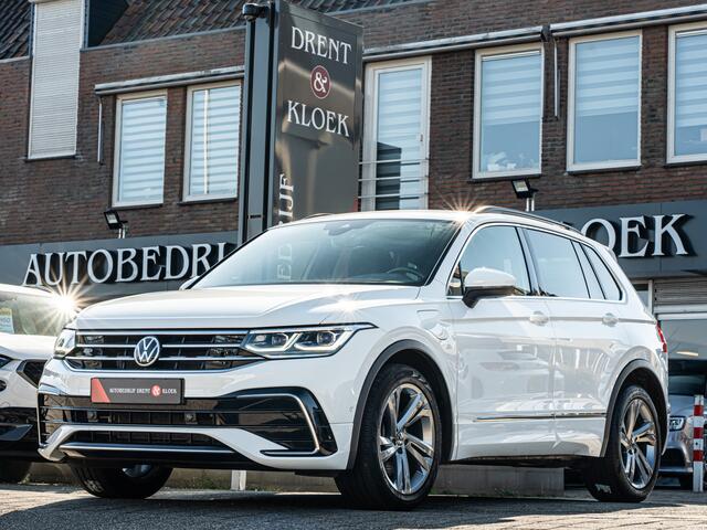 Volkswagen TIGUAN 1.4 TSI eHybrid R-Line Business+ IQ LIGHT CAMERA TREKHAAK 19 INCH APPLE CARPLAY DODEHOEK