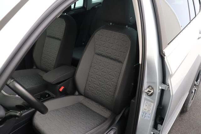 Volkswagen TIGUAN 1.5 150 PK TSI Aut. Sport-Line Adapt. Cruise Carplay 19' LMV