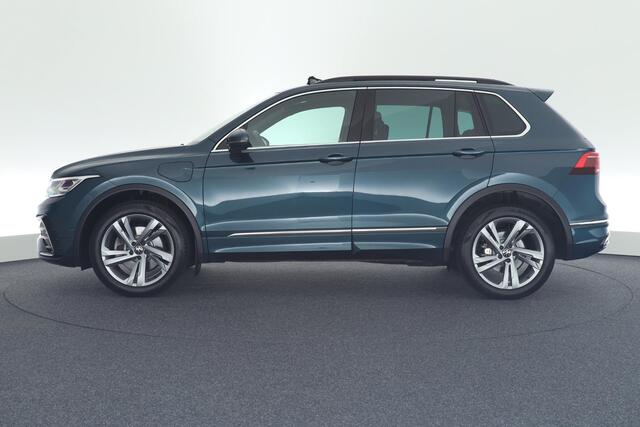 Volkswagen TIGUAN 1.4 TSI 245pk eHybrid R-Line Business Trekhaak Camera Stoelverwarming Virtual Cockpit Panoramadak Navigatie