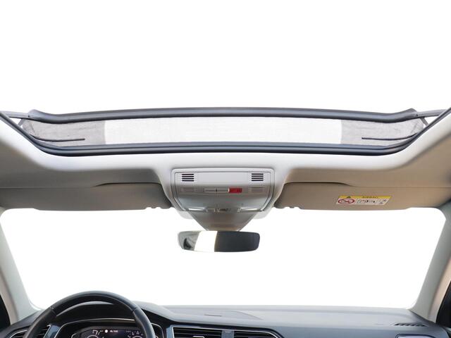 Volkswagen TIGUAN 1.4 TSI eHybrid Elegance