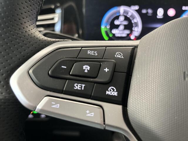 Volkswagen TIGUAN 1.5 272pk DSG eHybrid R-Line Business · Keyless · Massage · Elek. Trekhaak · Stoelventilatie · 360 Camera · Harman Kardon Audio · 20'' Inch · Garantie t/m 23-08-2028 of 100.000km