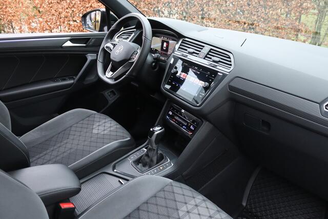 Volkswagen TIGUAN 1.4 TSI eHybrid R-Line Black Style Pano/IQ.Light/DCC/Keyless/Camera/Dodehoek/20"Misano/Trekhaak wegkl.