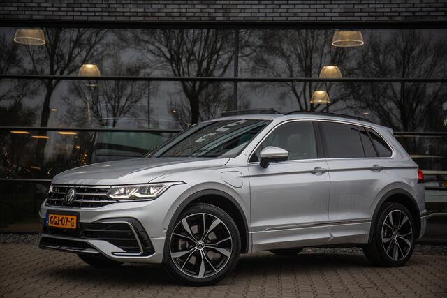 Volkswagen TIGUAN 1.4 TSI eHybrid R-Line Business+ Pano, Sfeerverlichting, Trekhaak,