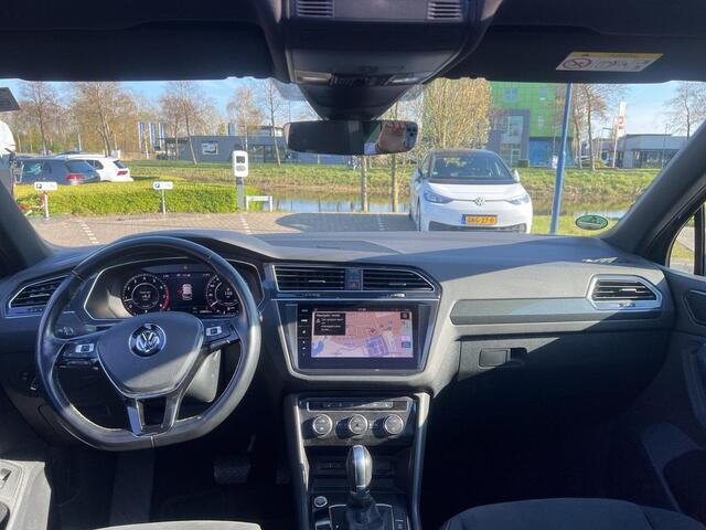 Volkswagen TIGUAN 1.4 TSI ACT Highline R-Line | Trekhaak | Pano | A.cam | Ergo |