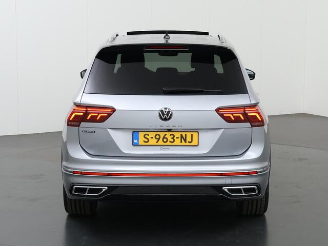 Volkswagen TIGUAN Allspace 1.5 TSI R-Line Business+ 7p. | Fabrieksgarantie t/m 03-2027 | Panoramadak | 360° Camera | Cruise Control Adaptief | 20"LM Velgen | Sportonderstel |
