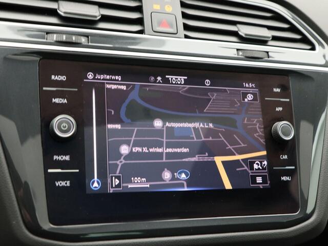 Volkswagen TIGUAN 1.5 TSI Elegance | Full LED | Trekhaak | Panoramadak | Camera | 18 Inch | Adaptive Cruise | Stoelverwarming | 79.209 Km!!
