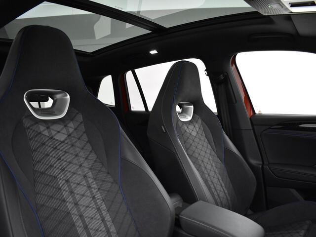 Volkswagen TIGUAN 1.5 eTSI 150pk DSG R-Line Business · Keyless · Panoramadak · 360 Camera · Head-up · Harman Kardon · 20'' Inch · Garantie t/m 16-04-2028 of 100.000km
