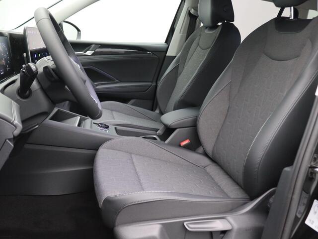 Volkswagen TIGUAN 1.5 eHybrid Life Edition 204PK DSG Adaptieve Cruise Controle, Elektr. Achterklep, Side Assist, Navi via Apple Carplay/Android Auto, Achteruitrijcamera, Winterpakket Plus, 18" LM Velgen