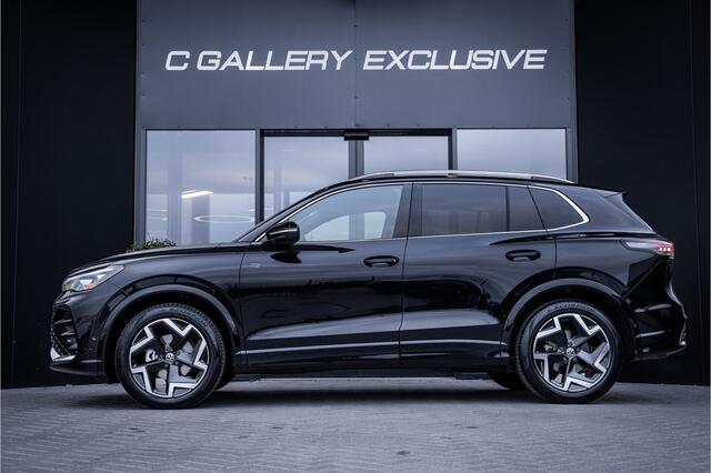 Volkswagen TIGUAN 1.5 eTSI R-Line Edition - R Line | ACC | Massage | Stuurwiel verwarmd