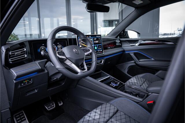 Volkswagen TIGUAN 1.5 eTSI R-Line Edition - R Line | ACC | Massage | Stuurwiel verwarmd