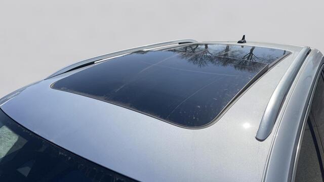 Volkswagen TIGUAN 1.5 TSI 150pk Life Business DSG / Panoramadak / Navigatie / Stoel+Stuurverwarming