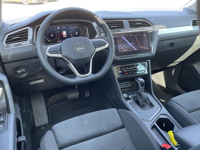 Volkswagen TIGUAN 1.5 TSI 150pk Life Business DSG / Panoramadak / Navigatie / Stoel+Stuurverwarming