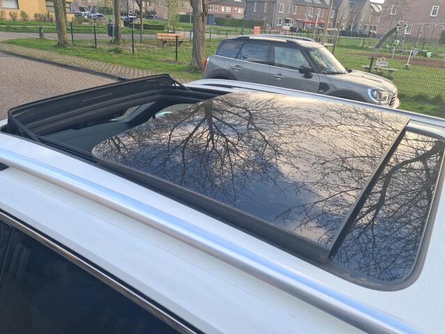 Volkswagen TIGUAN Allspace 1.5 TSI Highline Business R 7p. / Digitaal dashboard / 2x R-Line / Led / Pano / Camera / Parkeersensoren V+A / Lichtmetaal 20 inch /
