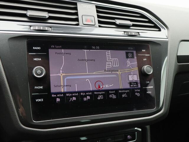 Volkswagen TIGUAN 1.4 TSi 150 Pk Automaat 4Motion Highline | Full LED | Navigatie | Adaptive Cruise | 19 Inch | Privacy Glass | 117.908 Km!!