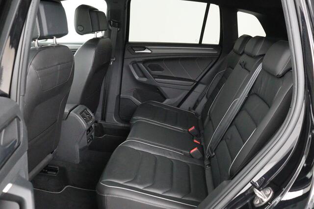 Volkswagen TIGUAN 1.4 TSI eHybrid R Line | Leder | Trekhaak | Stoelverwarming | Camera | Adaptive cruise | Carplay | Matrix LED | Navigatie | Park Assist | Memory