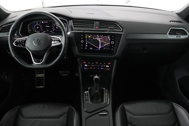 Volkswagen TIGUAN 1.4 TSI eHybrid R Line | Leder | Trekhaak | Stoelverwarming | Camera | Adaptive cruise | Carplay | Matrix LED | Navigatie | Park Assist | Memory