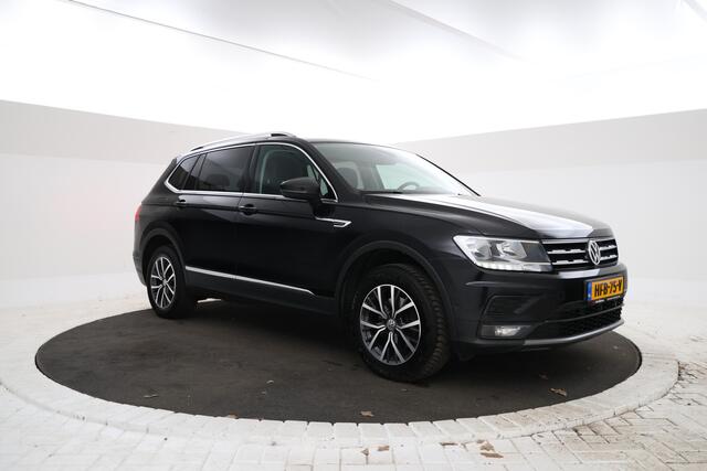 Volkswagen TIGUAN Allspace 1.5 TSI Comfortline Business 7p. Trekhaak, Leer, Navigatie 7 Persoons, Panoramadak