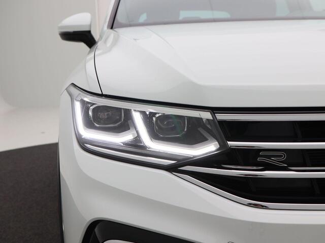 Volkswagen TIGUAN 1.4 TSi 245 Pk eHybrid Automaat R-Line Business+ | Adaptive Cruise | Achteruitrijcamera | CarPlay | Bluetooth | Navigatie | Panoramadak | 19 Inch | Trekhaak | 35.426 Km!!
