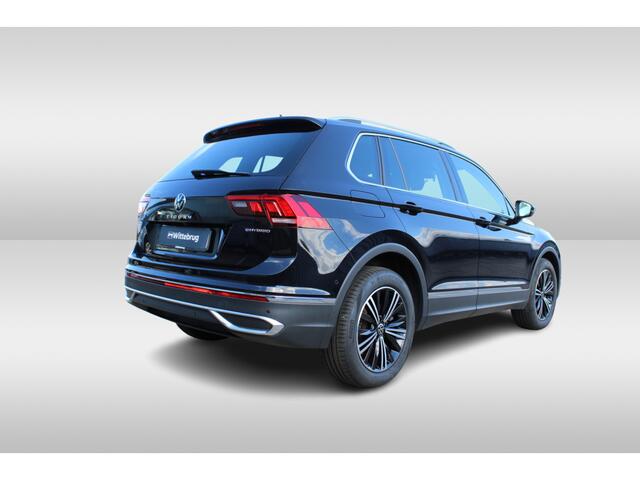 Volkswagen TIGUAN 1.4 TSI E-Hybrid Elegance DSG Automaat / Navi / A.uitrijcamera / Side-en Lane assist / Stoelen en stuur verwarmd / IQ LED Matix / 18"LM / App connect / Digitale cockpit / Climatronic / Elektr. a. klep