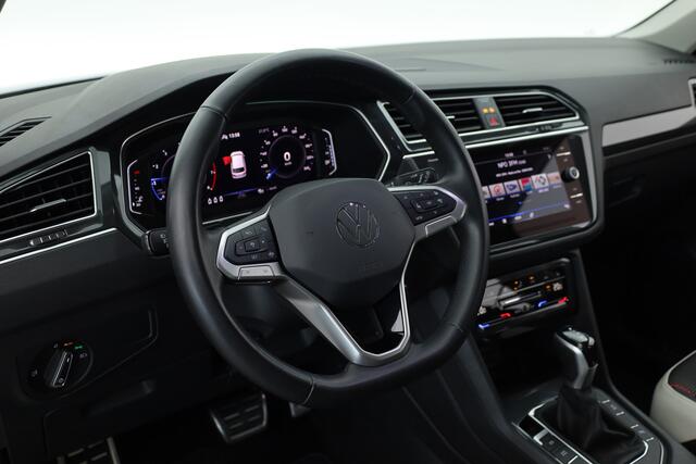 Volkswagen TIGUAN 1.5 TSI Urban Sport | Navi | Camera | Elek. Trekhaak | Stoel- Stuurverw. | 1.800kg trekgewicht