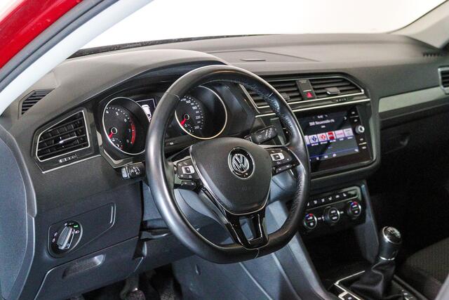 Volkswagen TIGUAN Allspace 1.4 TSI Comfortline 7-Persoons, Airco, Navigatie, Apple CarPlay/Android Auto, Achteruitrijcamera, Climate Control, Parkeersensoren