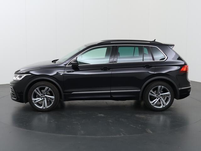Volkswagen TIGUAN 1.5 TSI R-Line | Trekhaak | Matrix Led | Parkeercamera | Stoelverwarming | Cruise Control Adaptief |