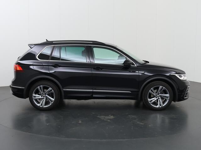 Volkswagen TIGUAN 1.5 TSI R-Line | Trekhaak | Matrix Led | Parkeercamera | Stoelverwarming | Cruise Control Adaptief |