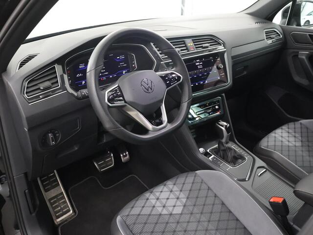 Volkswagen TIGUAN 1.5 TSI R-Line | Trekhaak | Matrix Led | Parkeercamera | Stoelverwarming | Cruise Control Adaptief |