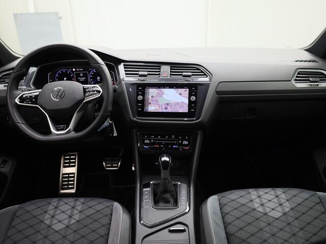 Volkswagen TIGUAN 1.5TSIe/150PK R Line Black style DSG · Navigatie · Stoel- & stuurverwarming · Camera + Parkeersensoren