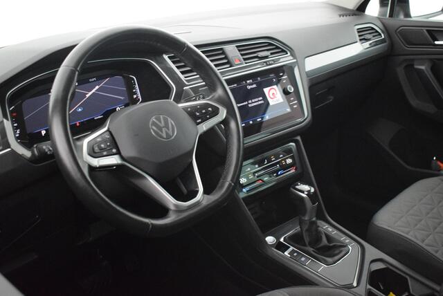 Volkswagen TIGUAN 1.5 TSI 150pk DSG Life Business Keyless Virtual Cockpit Navigatie