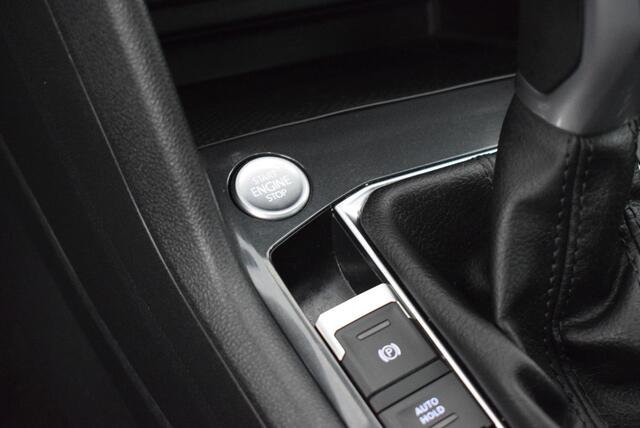 Volkswagen TIGUAN 1.5 TSI 150pk DSG Life Business Keyless Virtual Cockpit Navigatie