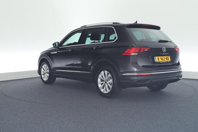 Volkswagen TIGUAN 1.5 TSI 150pk DSG Life Business Keyless Virtual Cockpit Navigatie