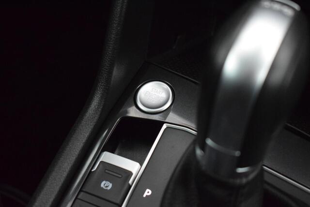 Volkswagen TIGUAN 2.0 TSI 180pk DSG 4Motion Highline Keyless 360Camera Virtual Cockpit Navigatie