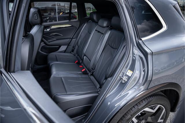 Volkswagen TIGUAN 1.5 eHybrid R-Line Edition - Panodak - Leder - Harman/Kardon - HUD