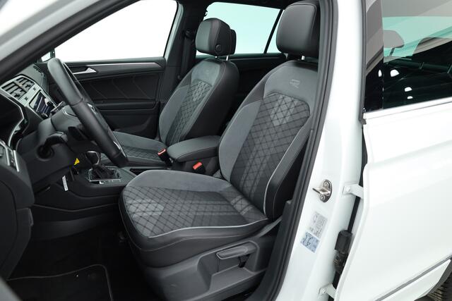 Volkswagen TIGUAN 1.5 TSI R-Line DSG | Pano | Elek. Trekhaak | Travel Assist | IQ. Light | Camera | Stoel- Stuurverw.