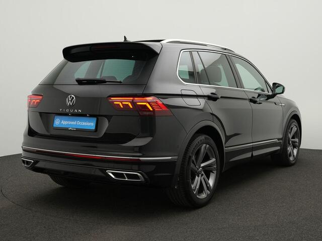 Volkswagen TIGUAN 2.0 TDI 150PK DSG R-Line Business+ | Pano | IQ Light | Stoelen Leder incl. Geheugen | 360 Camera | 19" inch |