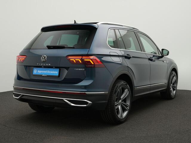 Volkswagen TIGUAN 1.4 TSI 245 pk DSG eHybrid Elegance | Pano | IQ Light | Achteruitrijcamera | Adaptieve Cruise Control