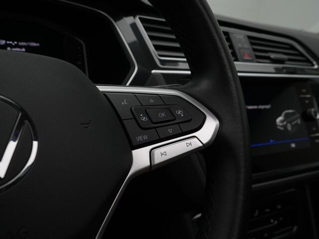Volkswagen TIGUAN 1.4 TSI 245 pk DSG eHybrid Elegance | Pano | IQ Light | Achteruitrijcamera | Adaptieve Cruise Control