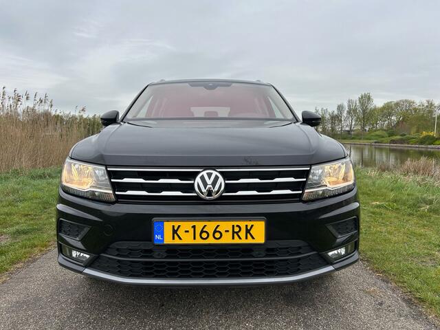 Volkswagen TIGUAN Allspace 1.5 TSI Comfortline Business Virtual cockpit / Panoramadak