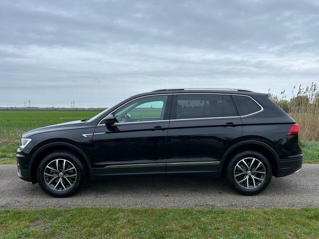 Volkswagen TIGUAN Allspace 1.5 TSI Comfortline Business Virtual cockpit / Panoramadak