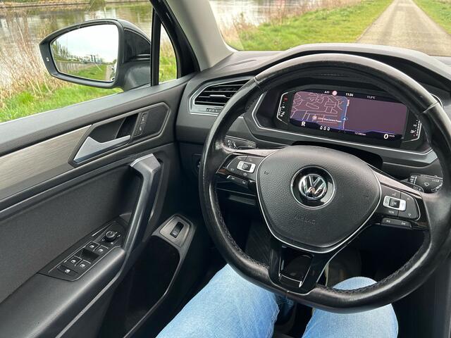 Volkswagen TIGUAN Allspace 1.5 TSI Comfortline Business Virtual cockpit / Panoramadak